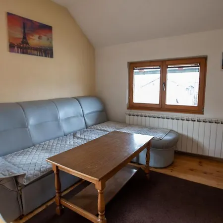 Monte Apartment *